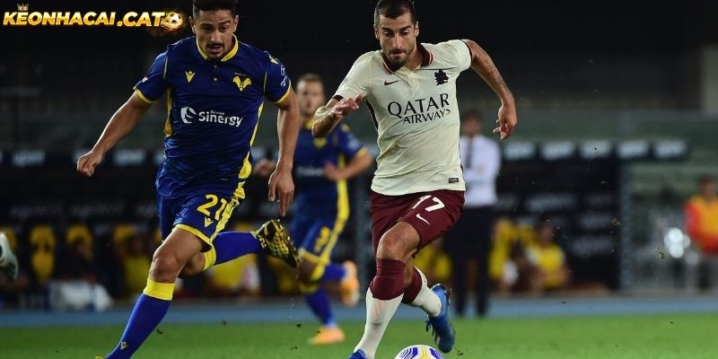 Soi kèo Verona vs AS Roma chi tiết