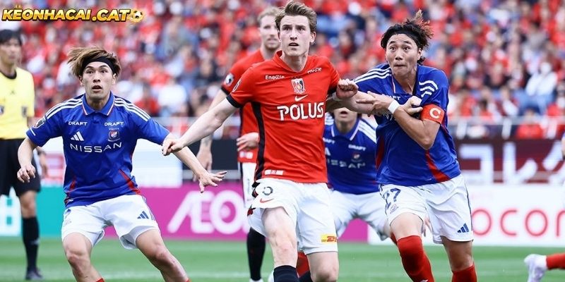 Soi kèo Urawa Reds vs Okayama chi tiết
